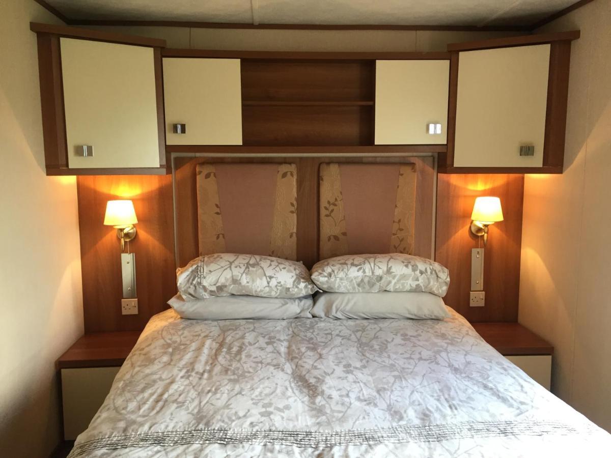 'Hartland Caravan' With Sea Views 比迪福德 外观 照片